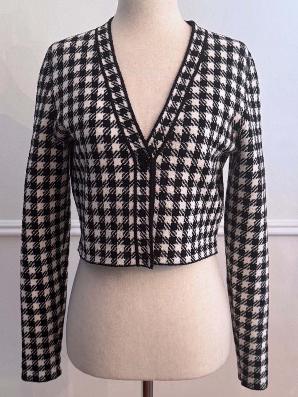 Sandro Black White Houndstooth Cropped Knit Cardigan Sz 2 US S/6